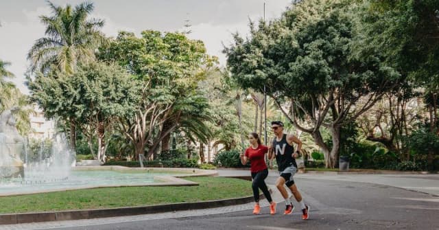 Bieżnia ile ma metrów? Odkryj tajemnice długości torów sportowych